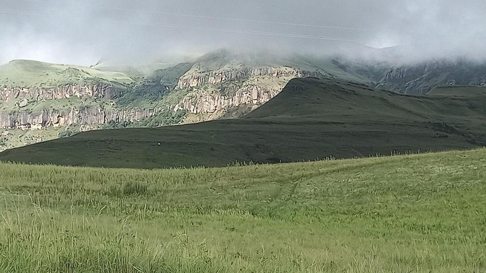 Вилла Misty Peaks Cloudlands Bergview Экстерьер фото
