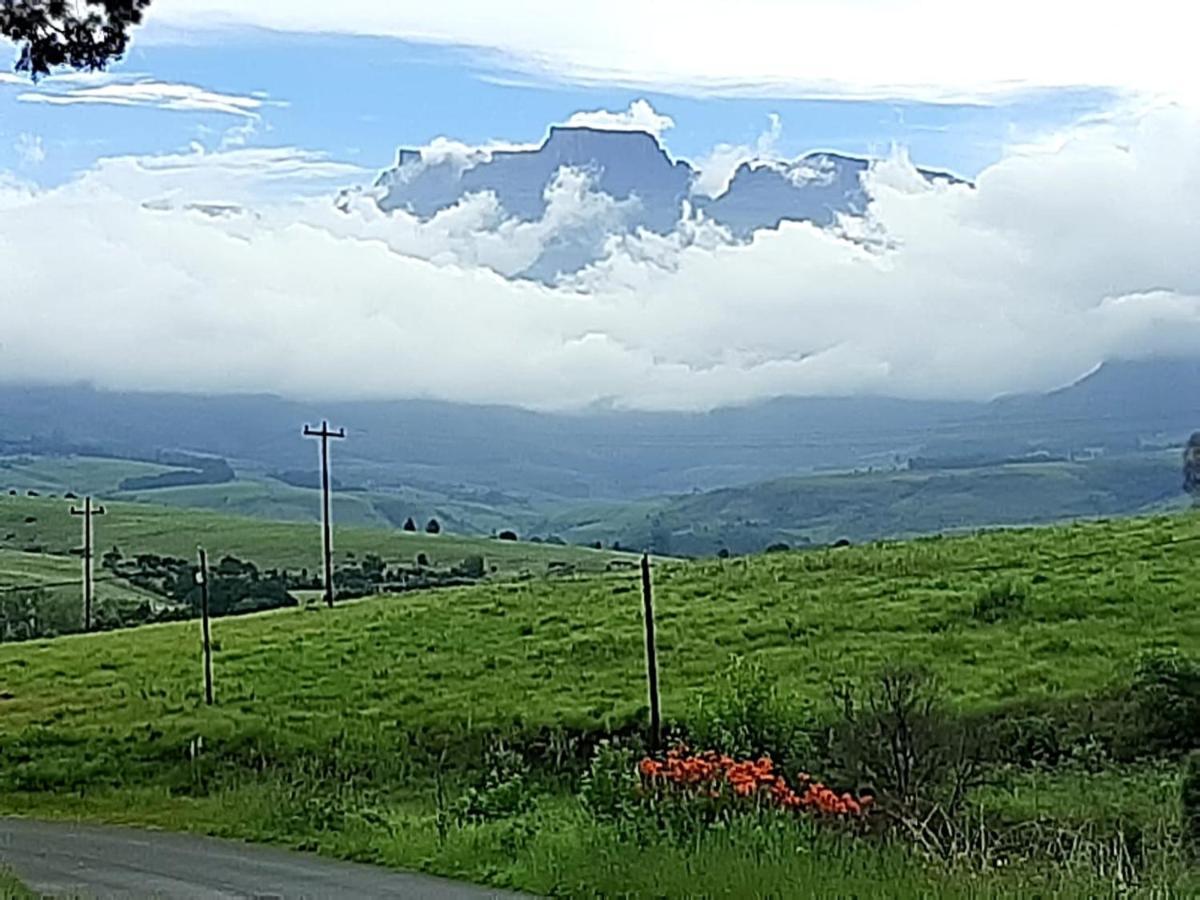 Вилла Misty Peaks Cloudlands Bergview Экстерьер фото